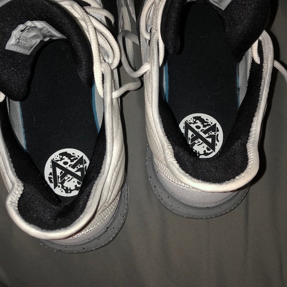 Pg 3’s - Picture 3 of 5